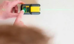 Nível Laser Verde Linhas 360º e Vertical Stanley STHT77594-1