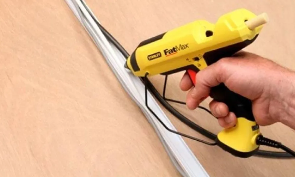 Pistola de Cola Quente GR100R 100-200W Stanley FMHT6-70418