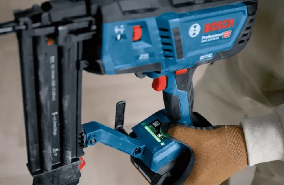 Pistola de Pregos sem Fio para Madeira GNH 18V-50 M Professional Bosch 0601482400