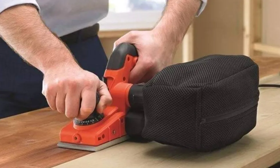 Plaina 750W Black & Decker KW750K-QS