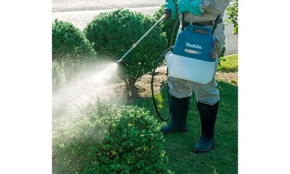 Pulverizador de Mão Para Jardim 18V de 5L Makita DUS054Z