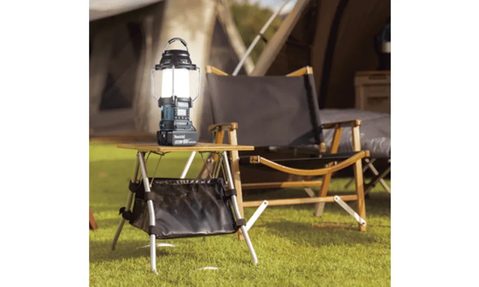 Rádio lanterna 18V LXT Bluetooth Makita DMR057