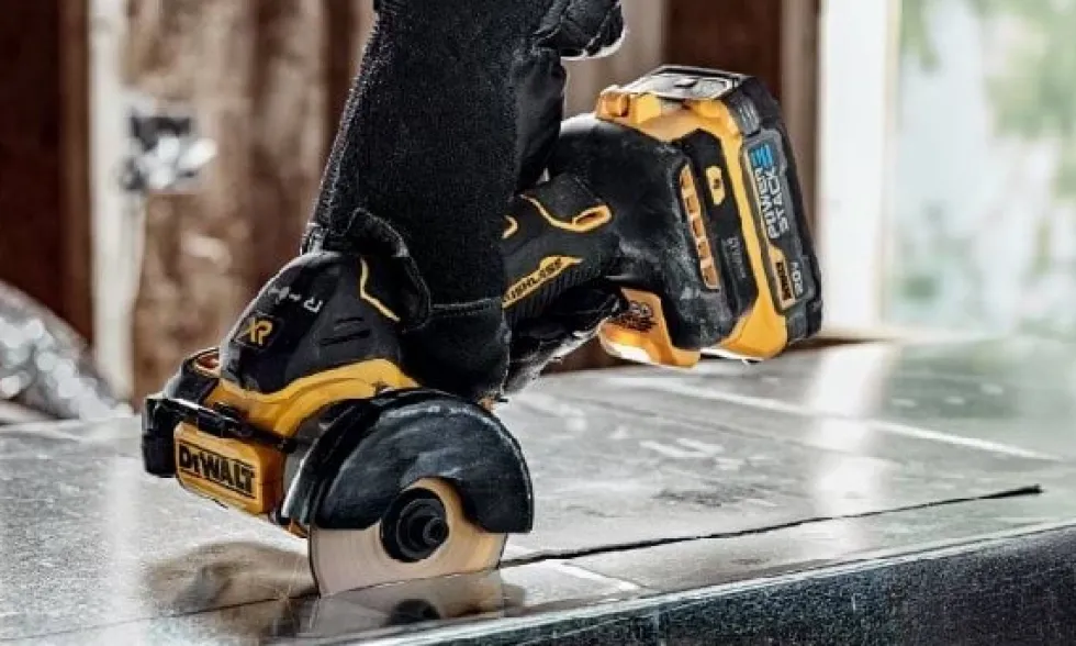 Rebarbadora Multi-corte XR 18V 76mm Dewalt DCS438N-XJ