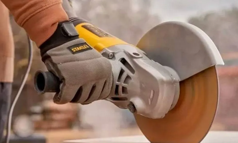 Rebarbadora 2.000W 230mm Stanley FMEG232-QS