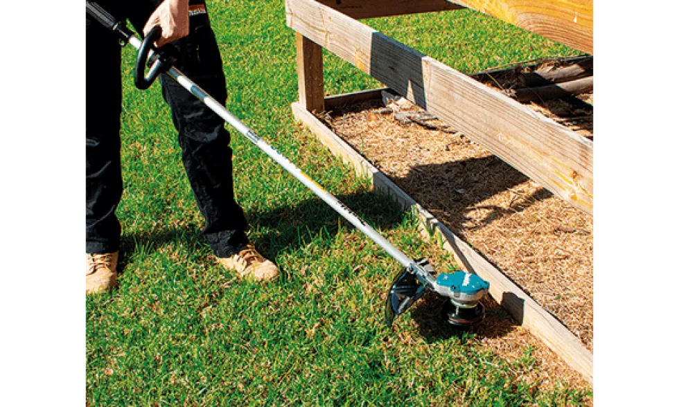 Roçadora a Bateria 18Vx2 4.0Ah Makita DUR368LZ-4AH