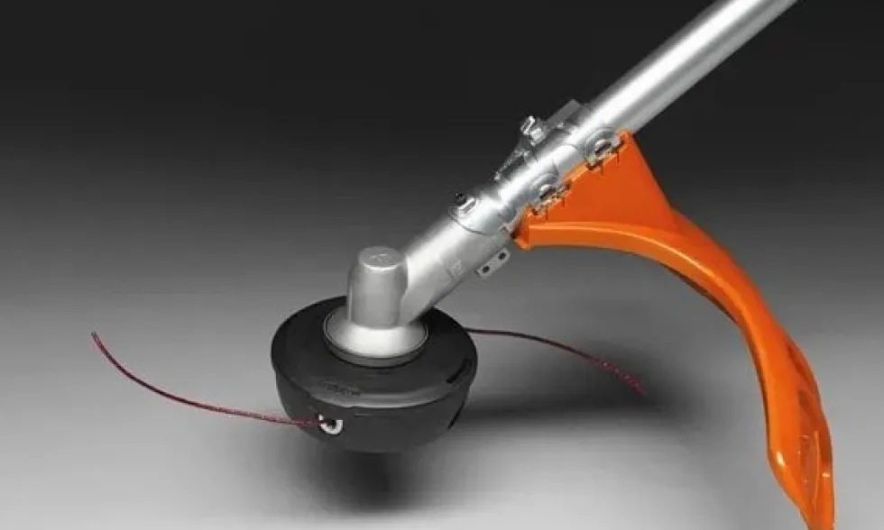 Roçadora 2.8KW 555FRM Husqvarna 966629301