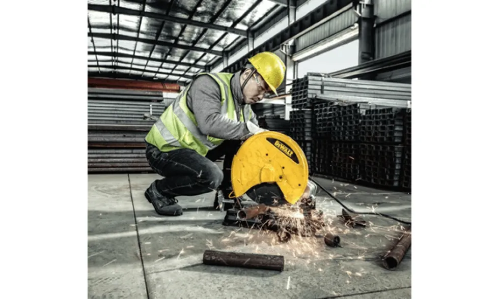 Serra de Corte rápido 2200W Dewalt D28730-QS