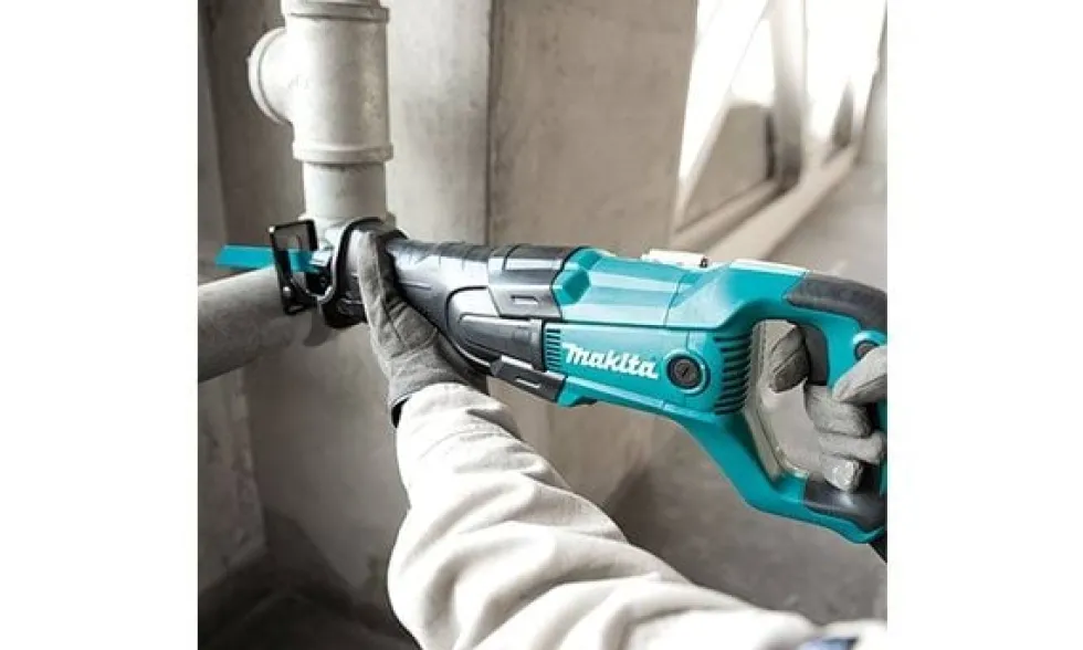 Serra de Sabre 1250W Makita JR3061T
