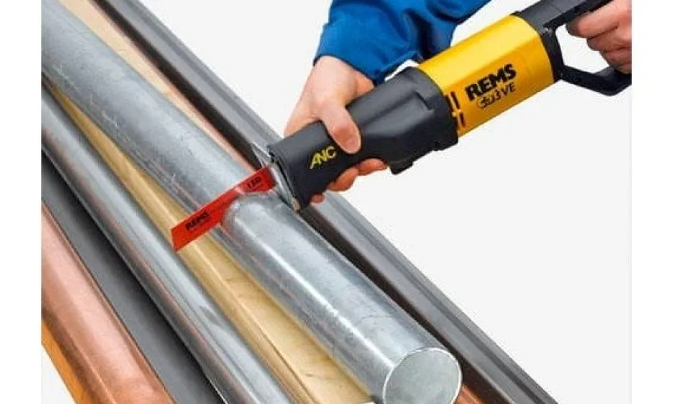 Serra Sabre Cat ANC VE 1050W REMS 560040R220