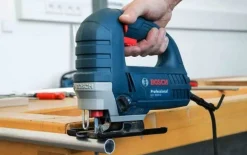Serra tico tico Bosch GST 8000 E Profissional 060158H000