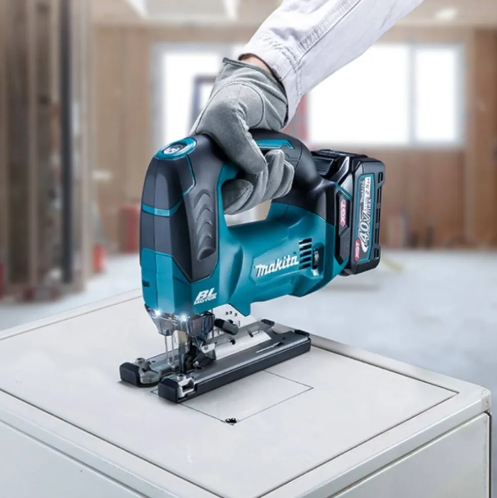 Serra tico-tico XGT 40Vmax 3.500min 26mm Makita JV002GZ