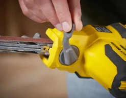 Stanley Lixadora de Banda V20 13X457mm 18V SFMCE210B-XJ