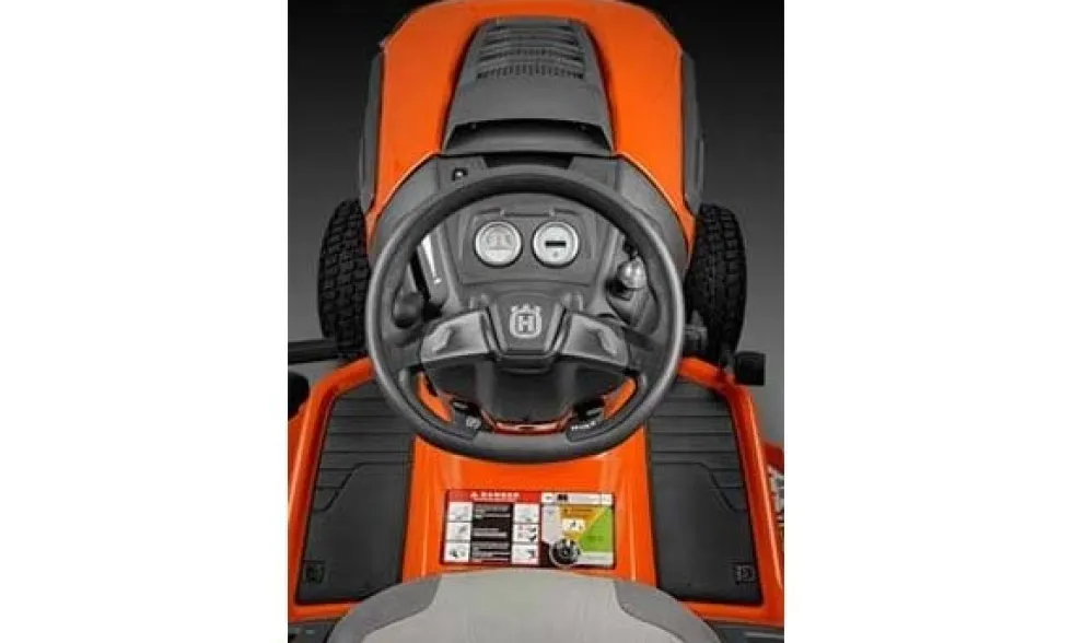 Trator Com Recolha Husqvarna TC242T
