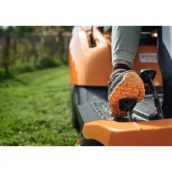 Trator Corta Relva a Gasolina RT 6127.1 ZL Stihl 61702000032