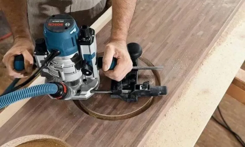 Tupia de Superfície GOF 1600 CE Professional BOSCH 0601624000